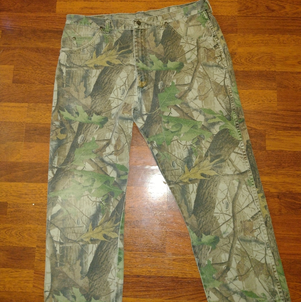 Wrangler Green and Brown Straight Jeans